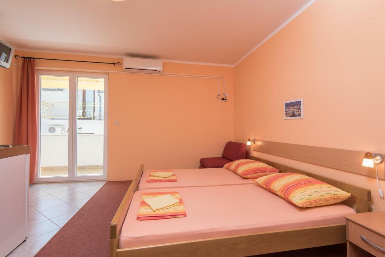 Apartmani Villa Lidija Orebić Eksteriør billede