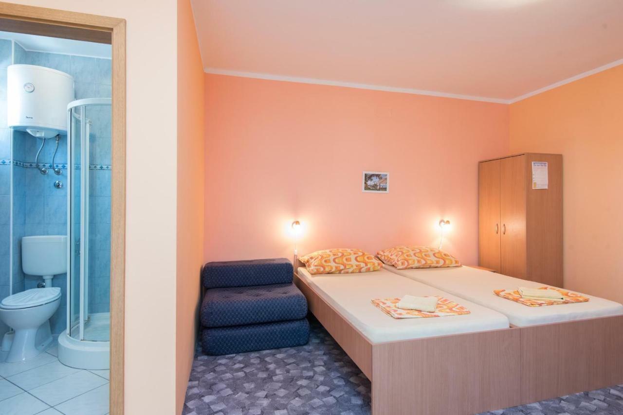Apartmani Villa Lidija Orebić Eksteriør billede