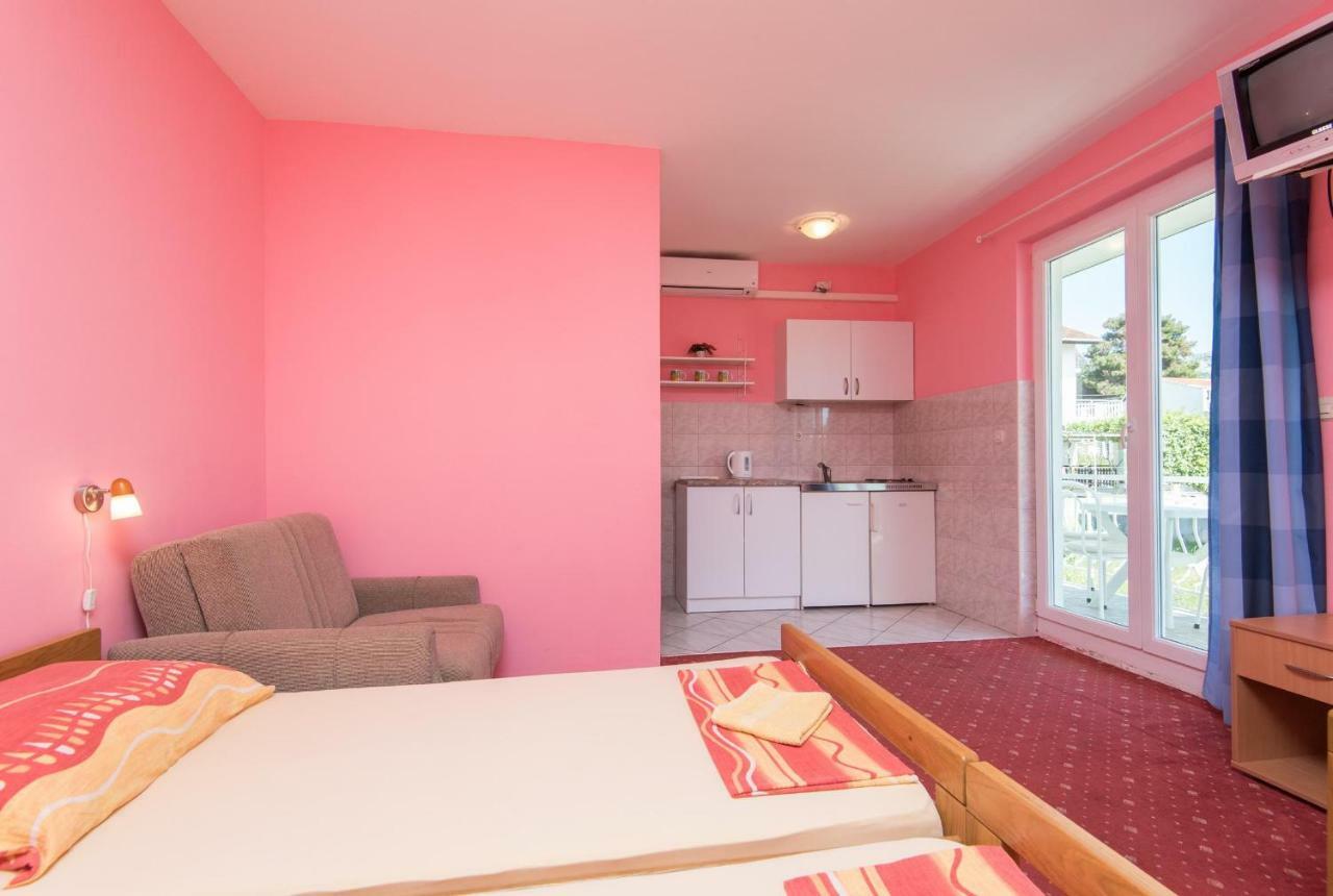 Apartmani Villa Lidija Orebić Eksteriør billede