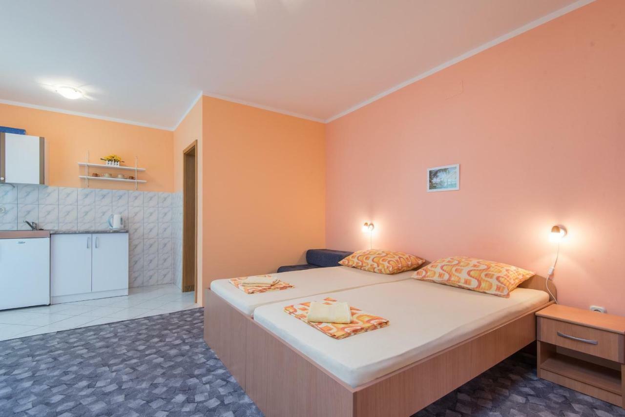 Apartmani Villa Lidija Orebić Eksteriør billede